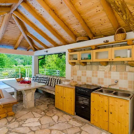 Beautiful Countryside Villa Gruda